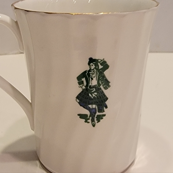 Vintage Crown Warwick Nova Scotia Tartan Canada Souvenir Mug Made In England - Picture 2 of 9